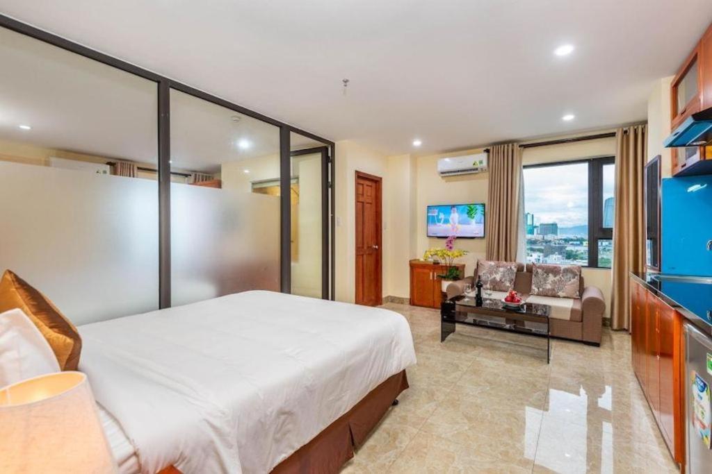 An Thuyen Hotel Дананг Екстериор снимка