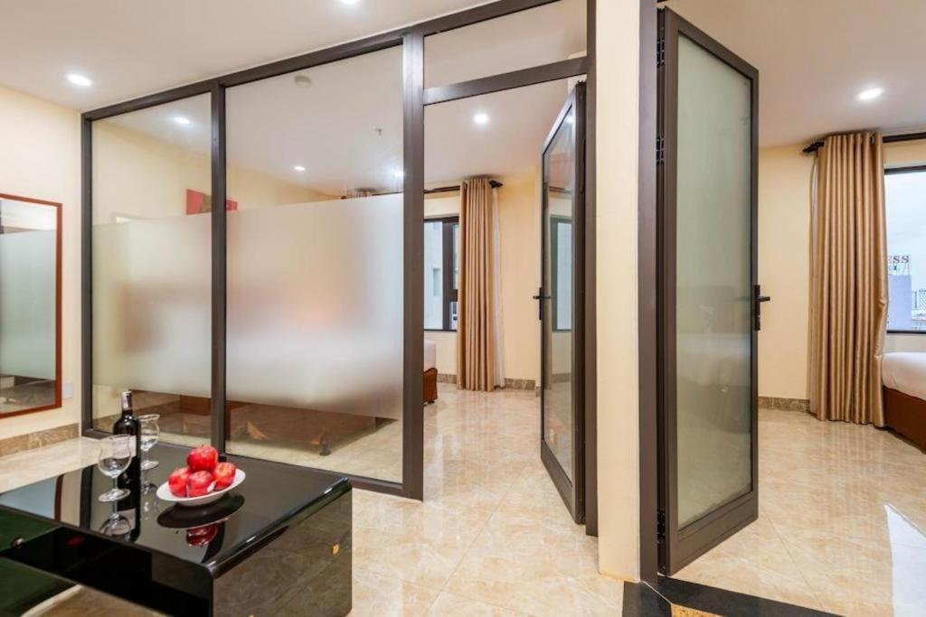 An Thuyen Hotel Дананг Екстериор снимка